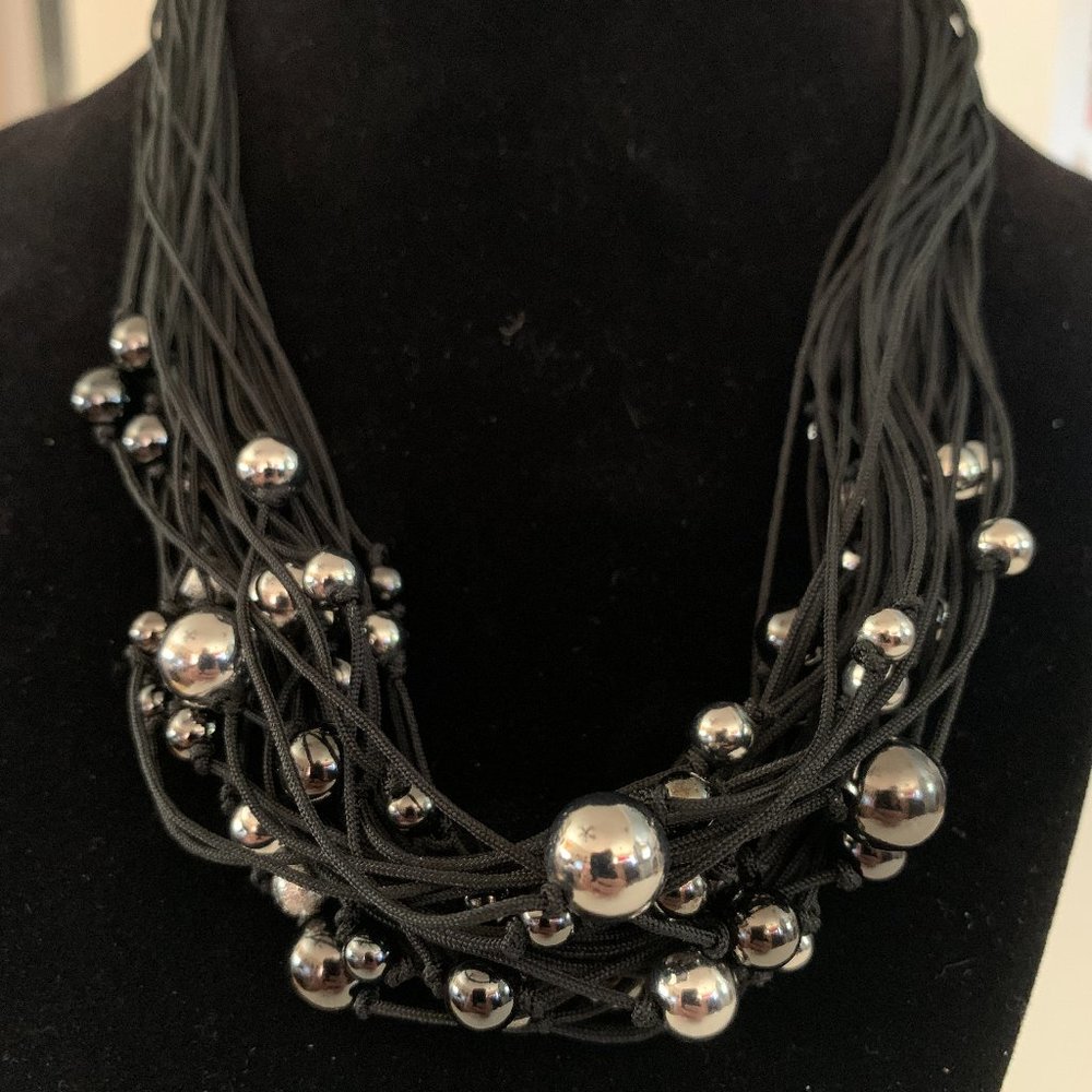 Multi-layered Necklace - Picture 4 of 4